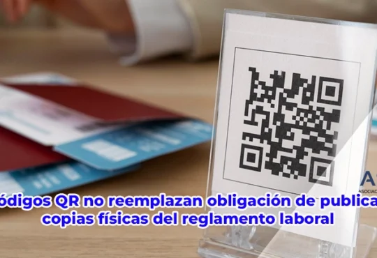 Publicación física del reglamento laboral y uso complementario de códigos QR